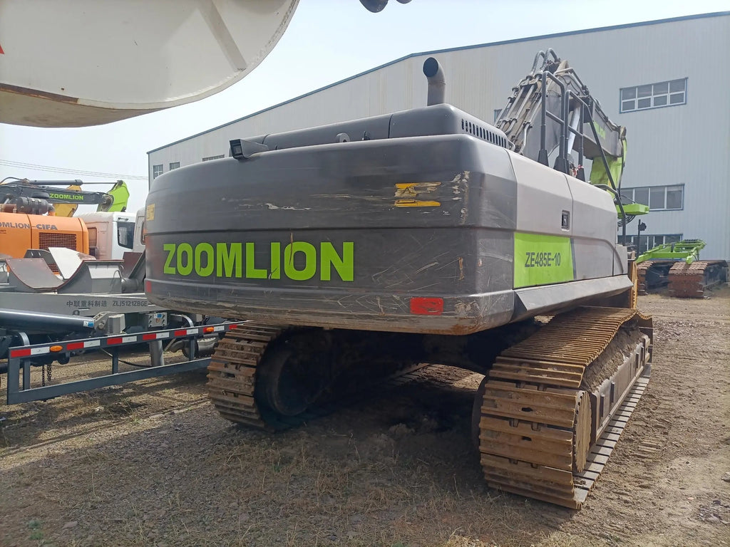 ZE485E‑10‑5070 — Aug 2020 | 3,889 hrs | Parked in Siping, Jilin | With bucket