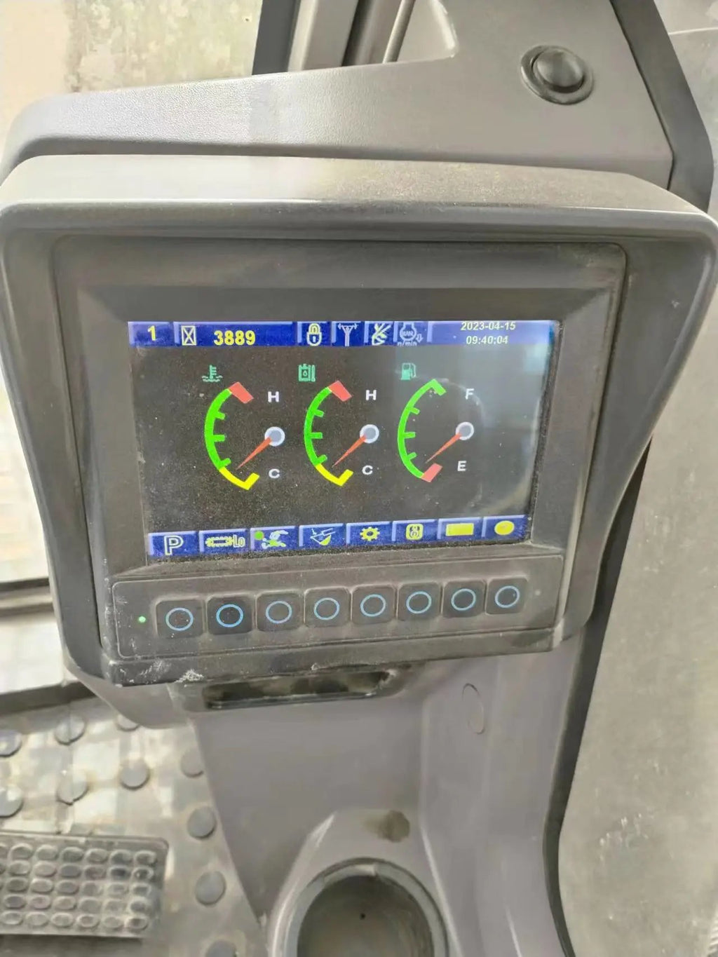 ZE485E‑10‑5070 — Aug 2020 | 3,889 hrs | Parked in Siping, Jilin | With bucket