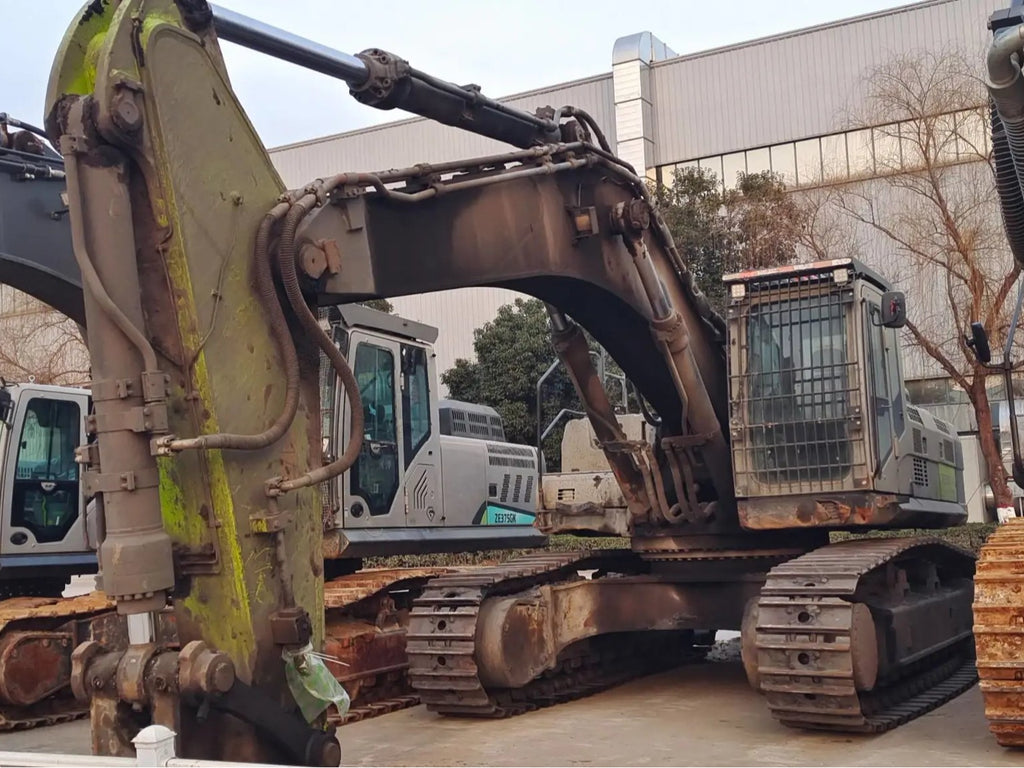 ZE550EK‑10‑1357 | 2022 | 6,197 h | Weinan park — Beilite 200 hydraulic breaker included