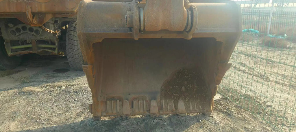 ZE550G‑3002 | 2023 | 4,916 h | Jimsar, Xinjiang — Standard bucket