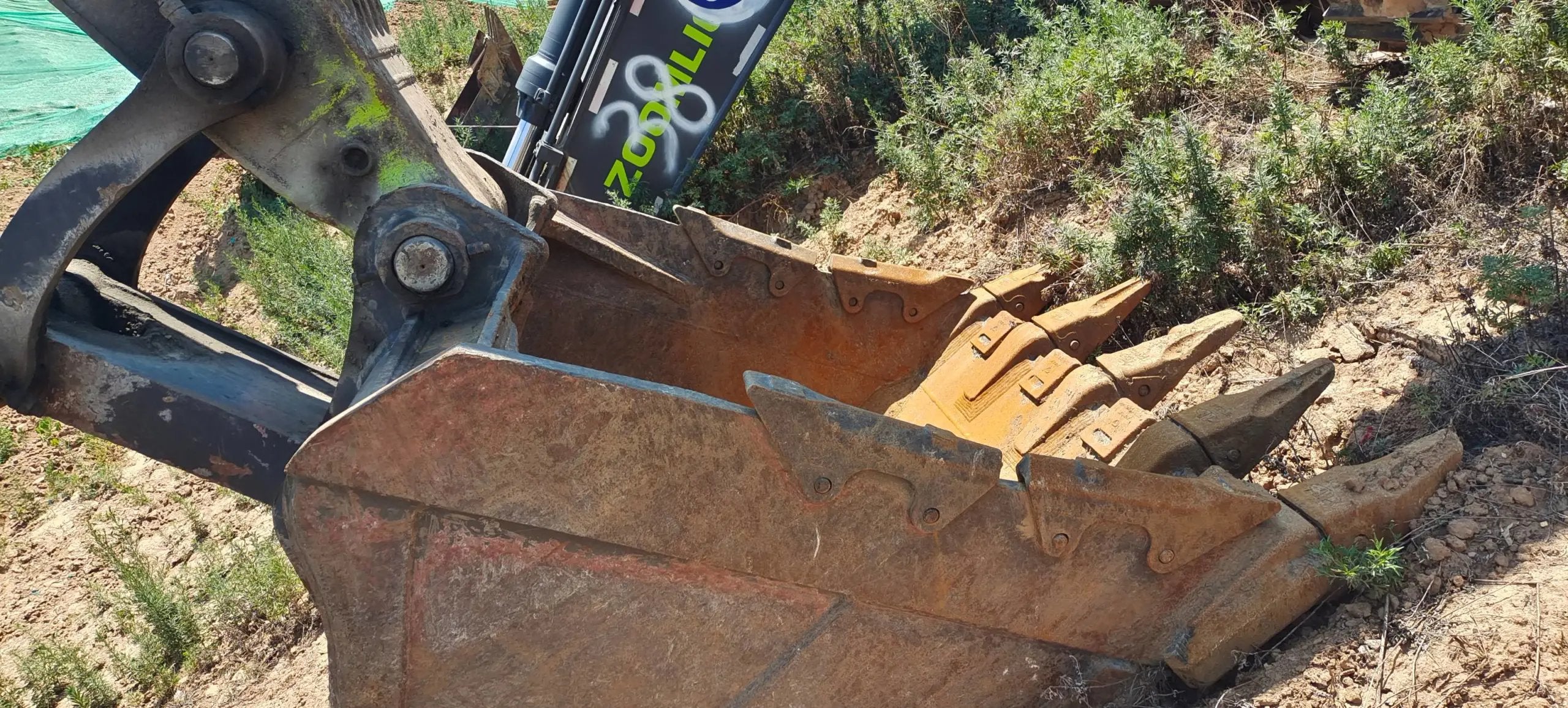 ZE550EK‑10‑1086 | 2021 | 4,920 h | Weinan yard — Standard digging bucket