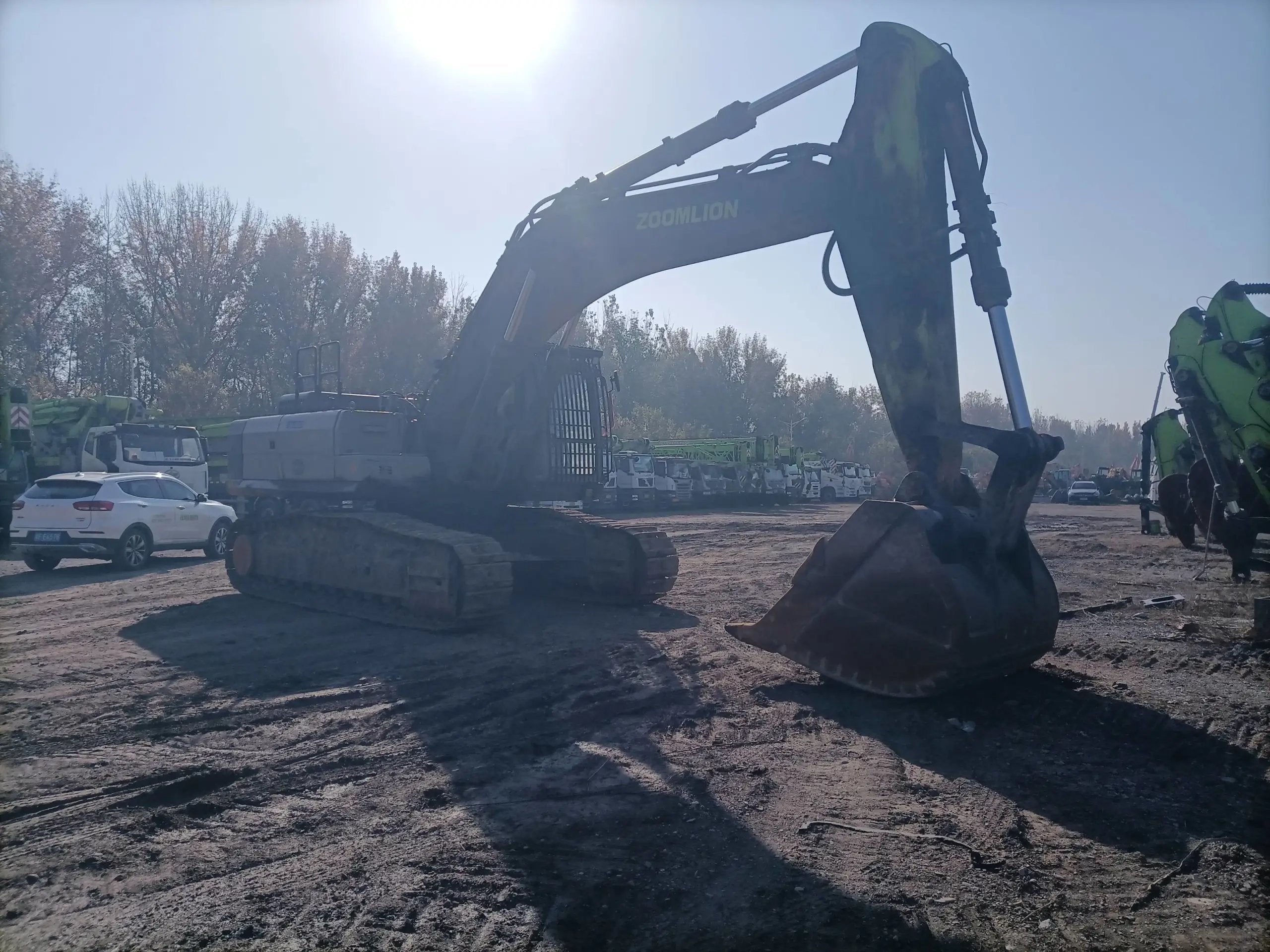 Zoomlion ZE550EK‑10‑1079 — 2021 | 6,216 hrs | Parked in Baoding (保定) | Includes bucket
