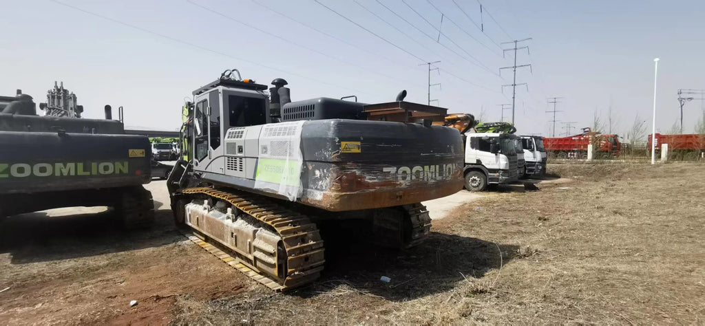 ZE550EK-10-1179 | Built: 2021 | Hours: 4,653 hrs | Parked: Siping, Jilin | Attachment: Decker 200 hydraulic breaker