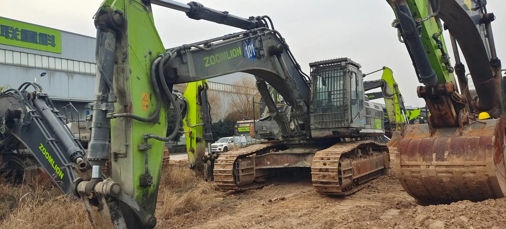 ZE550EK‑10‑1253 | 2021 | 9,452 h | Weinan Park — ADI200 hydraulic breaker