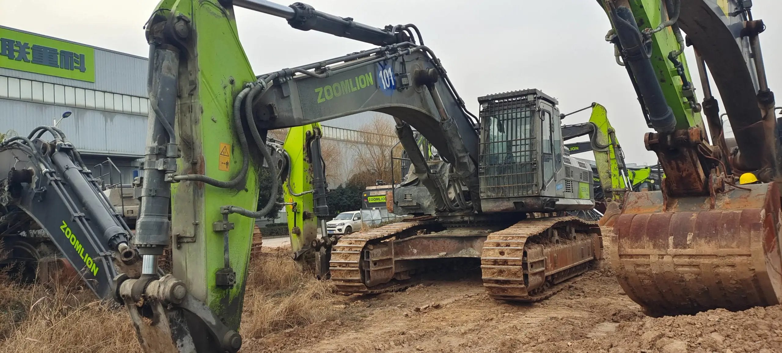 ZE550EK‑10‑1253 | 2021 | 9,452 h | Weinan Park — ADI200 hydraulic breaker