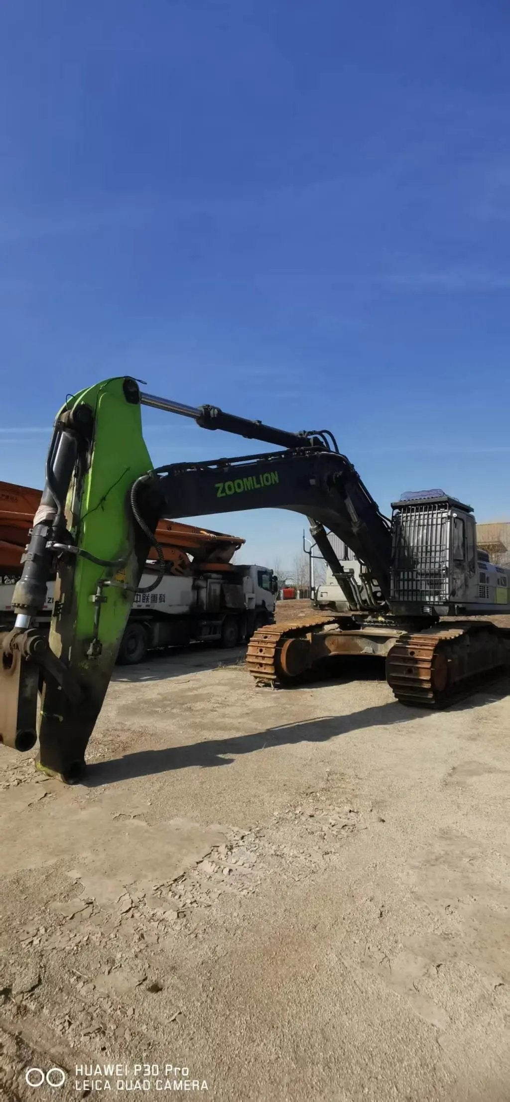 ZE550EK‑10‑1294 | 2022 | 2,734 h | Siping — Deka 200 hydraulic breaker included