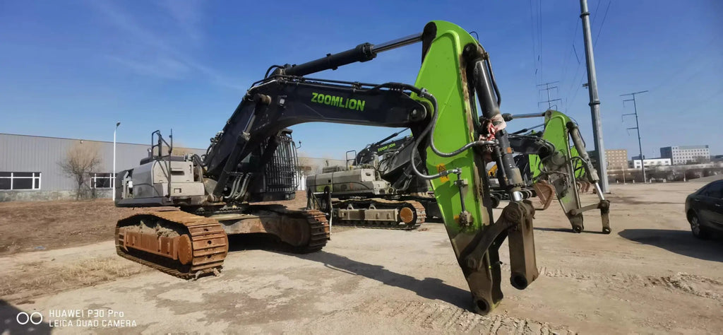 ZE550EK‑10‑1294 | 2022 | 2,734 h | Siping — Deka 200 hydraulic breaker included