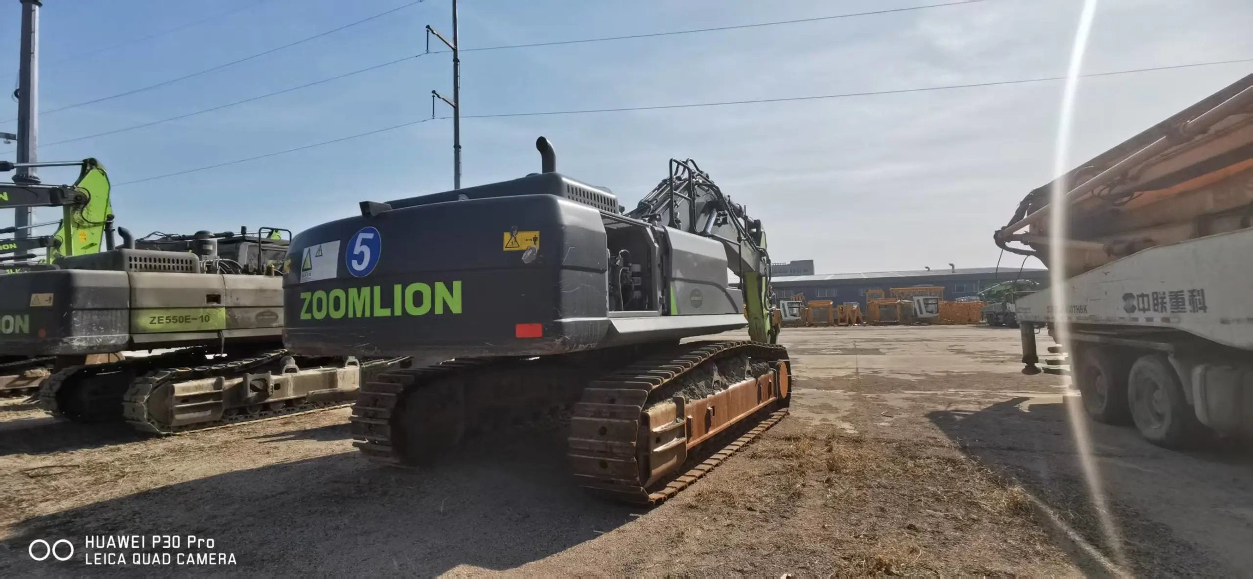 ZE550EK‑10‑1294 | 2022 | 2,734 h | Siping — Deka 200 hydraulic breaker included
