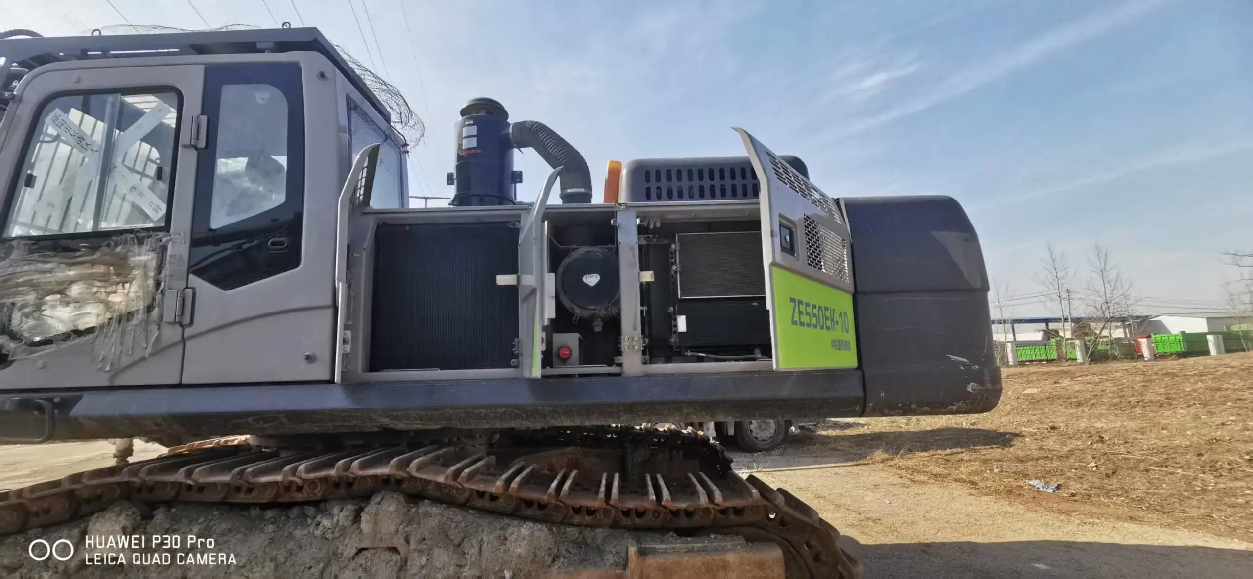 ZE550EK‑10‑1294 | 2022 | 2,734 h | Siping — Deka 200 hydraulic breaker included