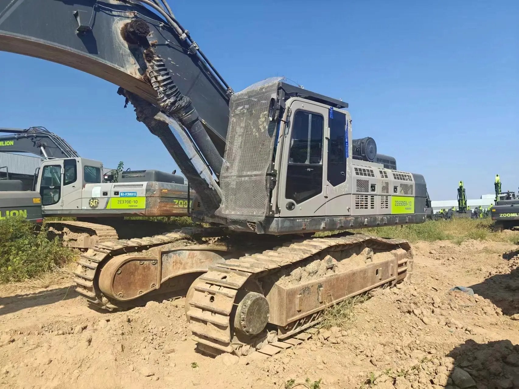 ZE650EK-10-5019 | Jul 2022 | 4,995 h | Weinan — DEKE 210 hydraulic breaker