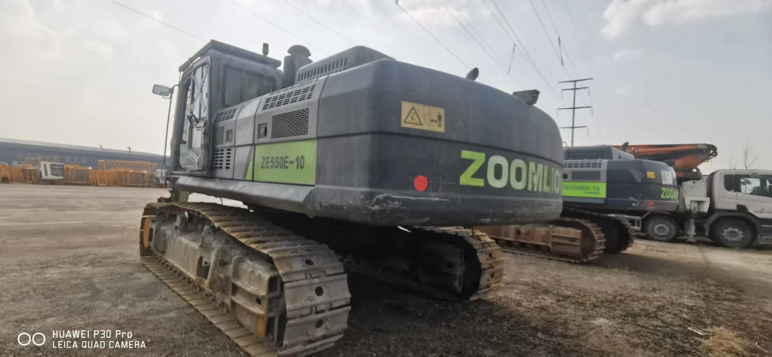 ZE550EK‑10‑1345 | 2022 | 15,053 h | Siping — No bucket assembly