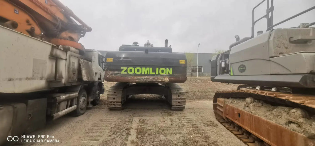 ZE550EK-10-1177 | Built: June 2021 | Hours: 6,889 hrs | Parked: Siping, Jilin | Attachment: Decker 200 hydraulic breaker