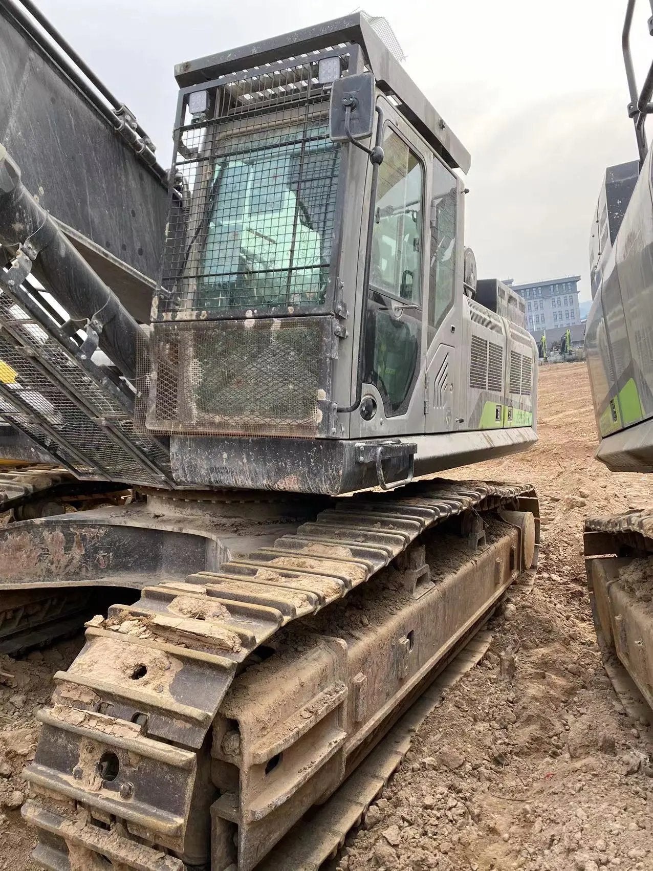 ZE620GK‑5011 | 2023 | 1,156 h | Weinan — Aidi 215 hydraulic breaker