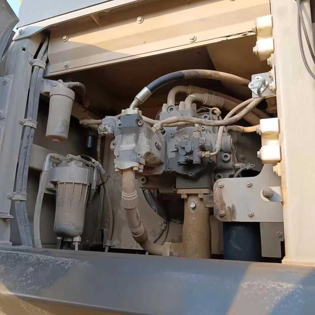 ZE620GK‑5011 | 2023 | 1,156 h | Weinan — Aidi 215 hydraulic breaker