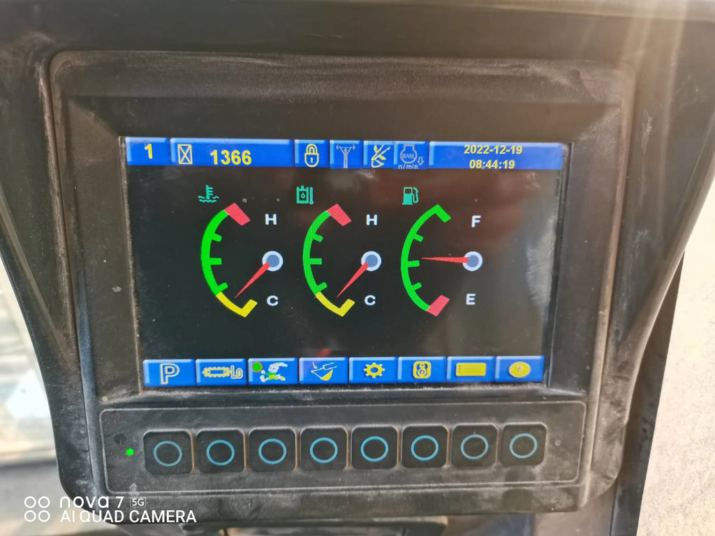 ZE550EK‑10‑1098 | 2021 | 1,895 h | Weinan — Deke 200 hydraulic breaker