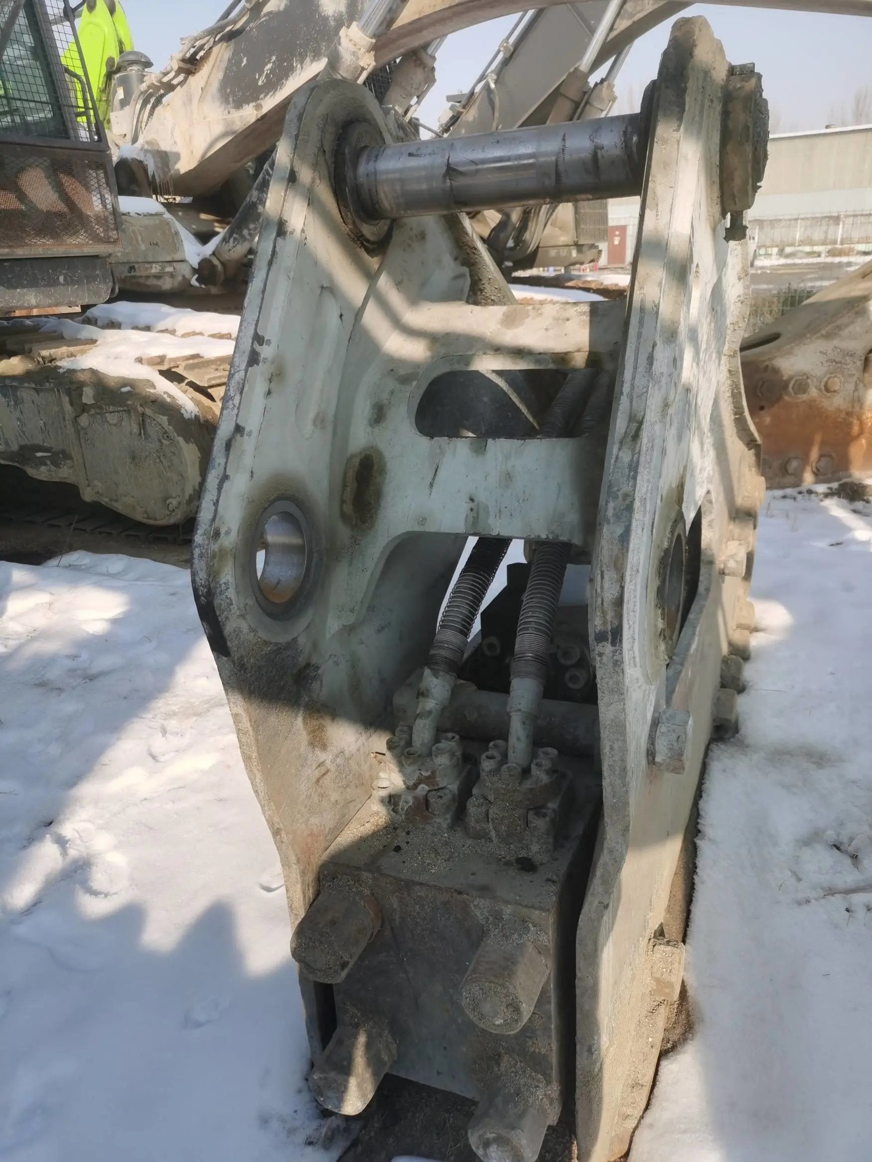 ZE620GK-5012 | 2023 | 1,076 h | Baoding — Aidi 215 hydraulic breaker