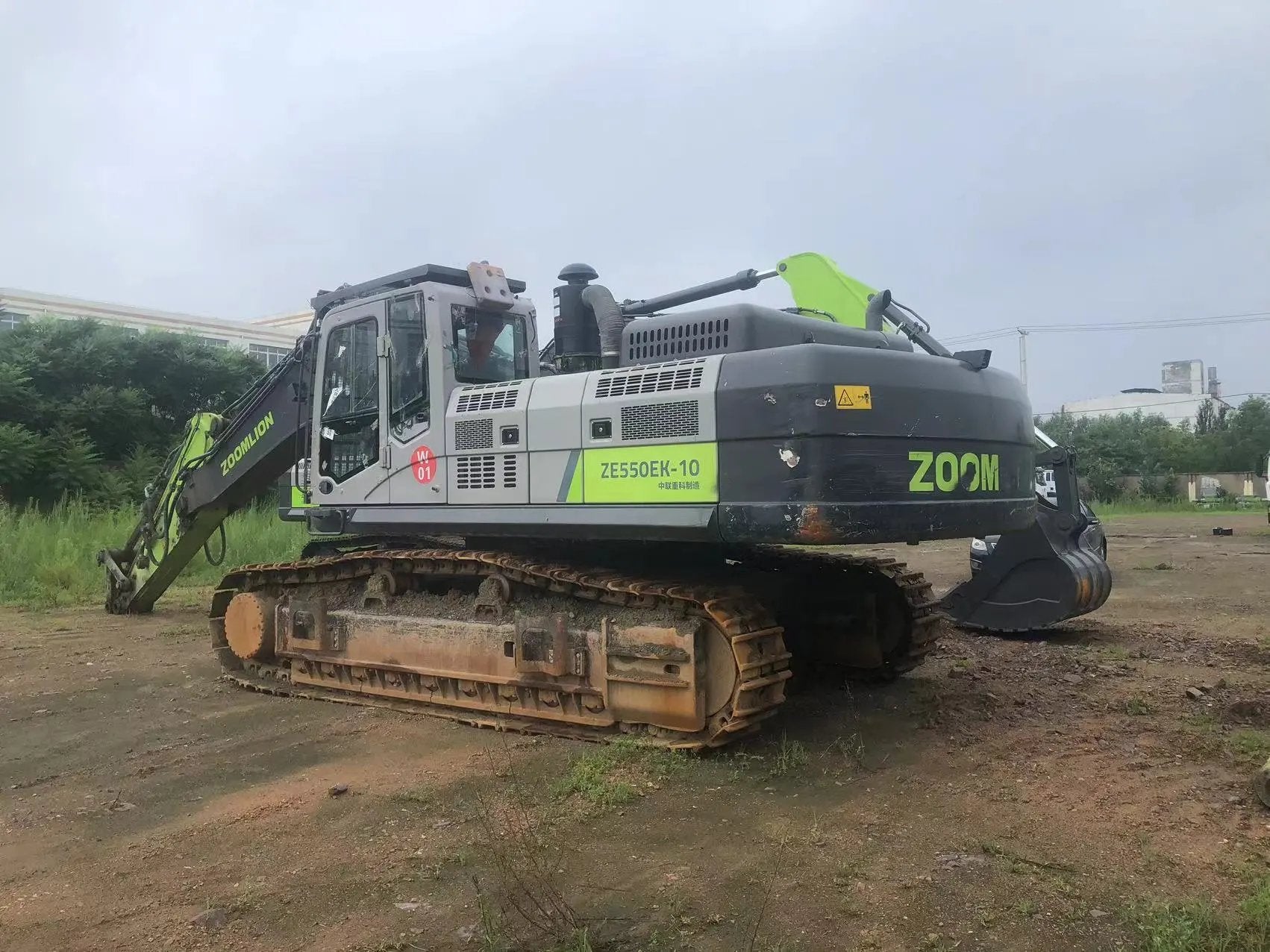 ZE550EK-10-1170 | Built 2022 | 7,640 hrs | Parked in Siping, Jilin — Equipped with Bailite 200 hydraulic breaker