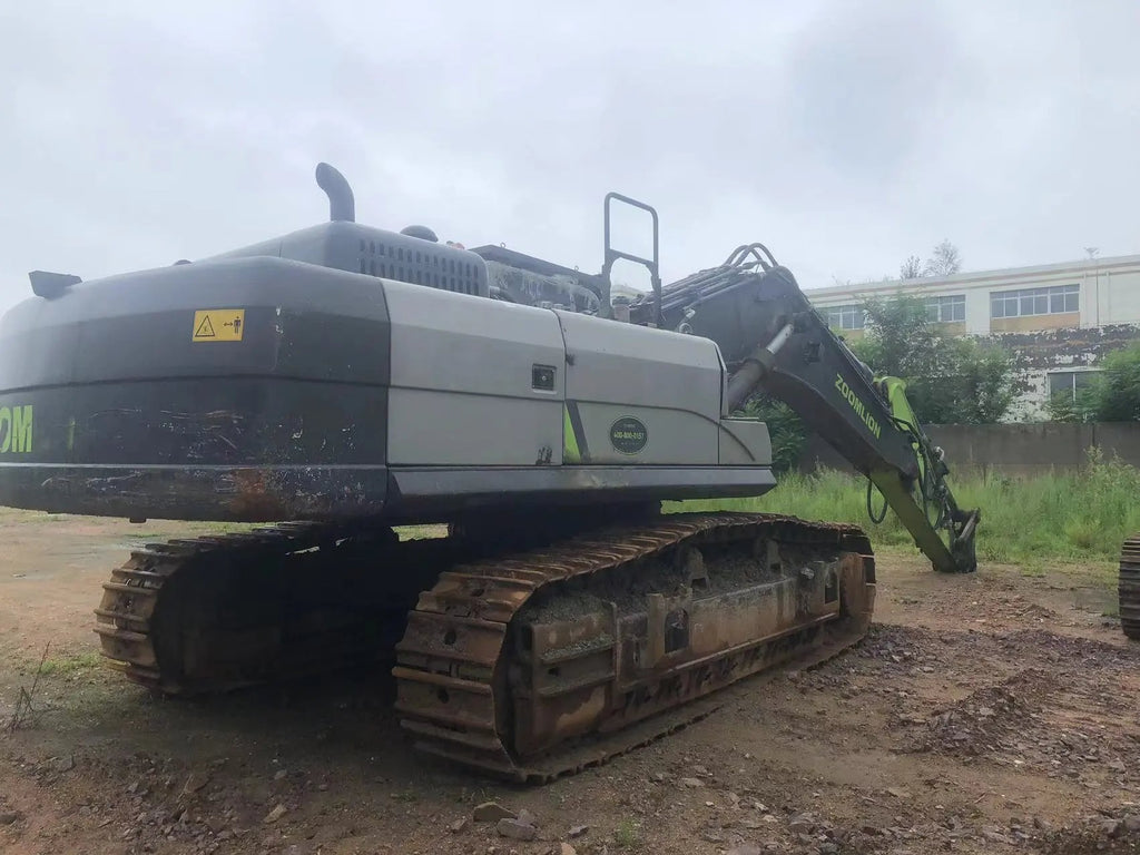 ZE550EK-10-1170 | Built 2022 | 7,640 hrs | Parked in Siping, Jilin — Equipped with Bailite 200 hydraulic breaker
