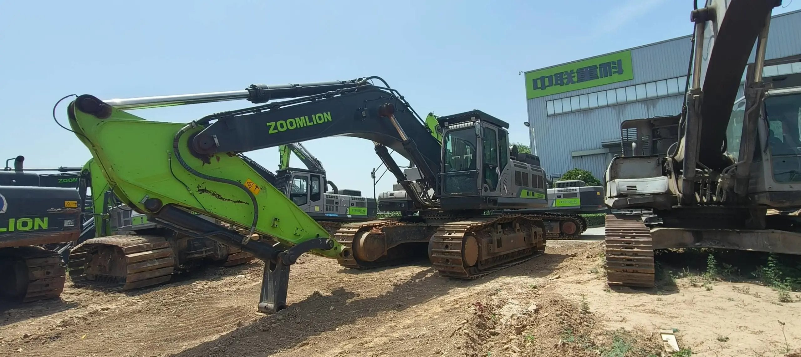ZE550G‑3007 | 2023 | 945 h | Weinan — Standard bucket