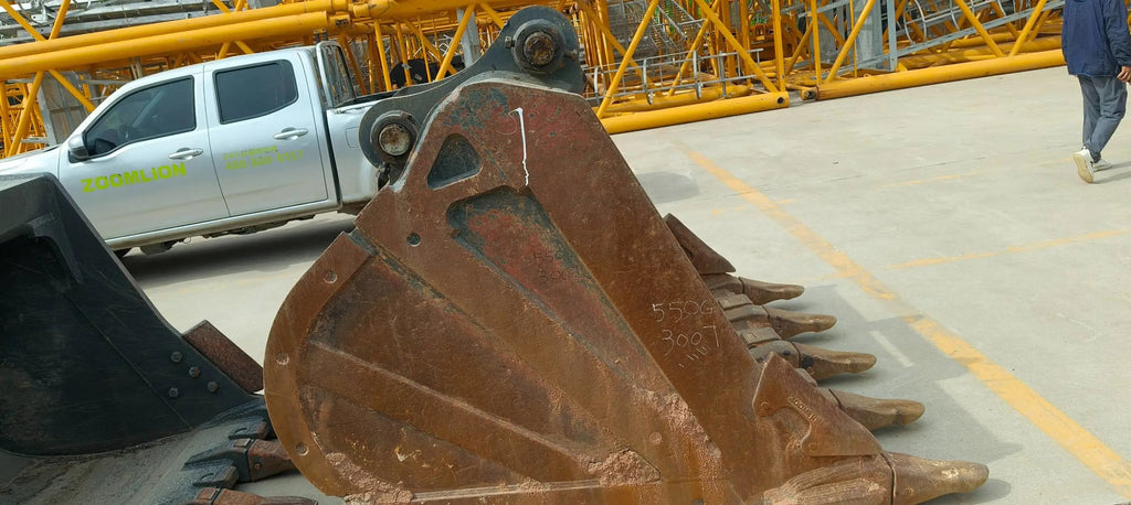 ZE550G‑3007 | 2023 | 945 h | Weinan — Standard bucket