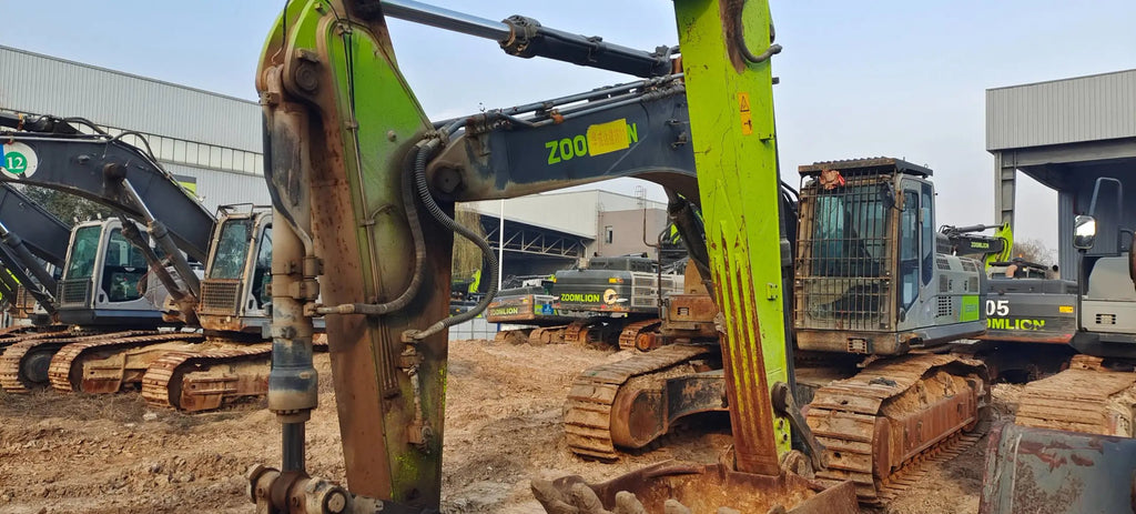 ZE550EK‑10‑1311 | 2022 | 3,588 h | Weinan — Beilite 200 hydraulic breaker included