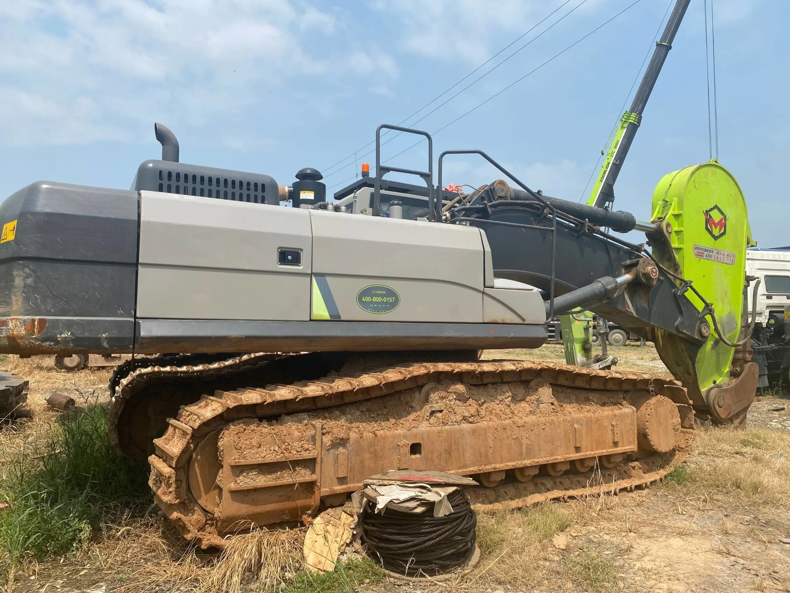 ZE550EK-10-1125 | Built 2021 | 3,620 hrs | Parked in Weinan — Fitted with hook arm (鹰钩臂)
