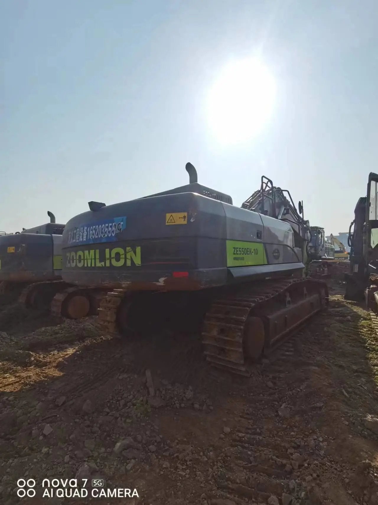 ZE550EK-10-1148 | Built 2022 | 275 hrs | Parked in Weinan — No bucket assembly fitted