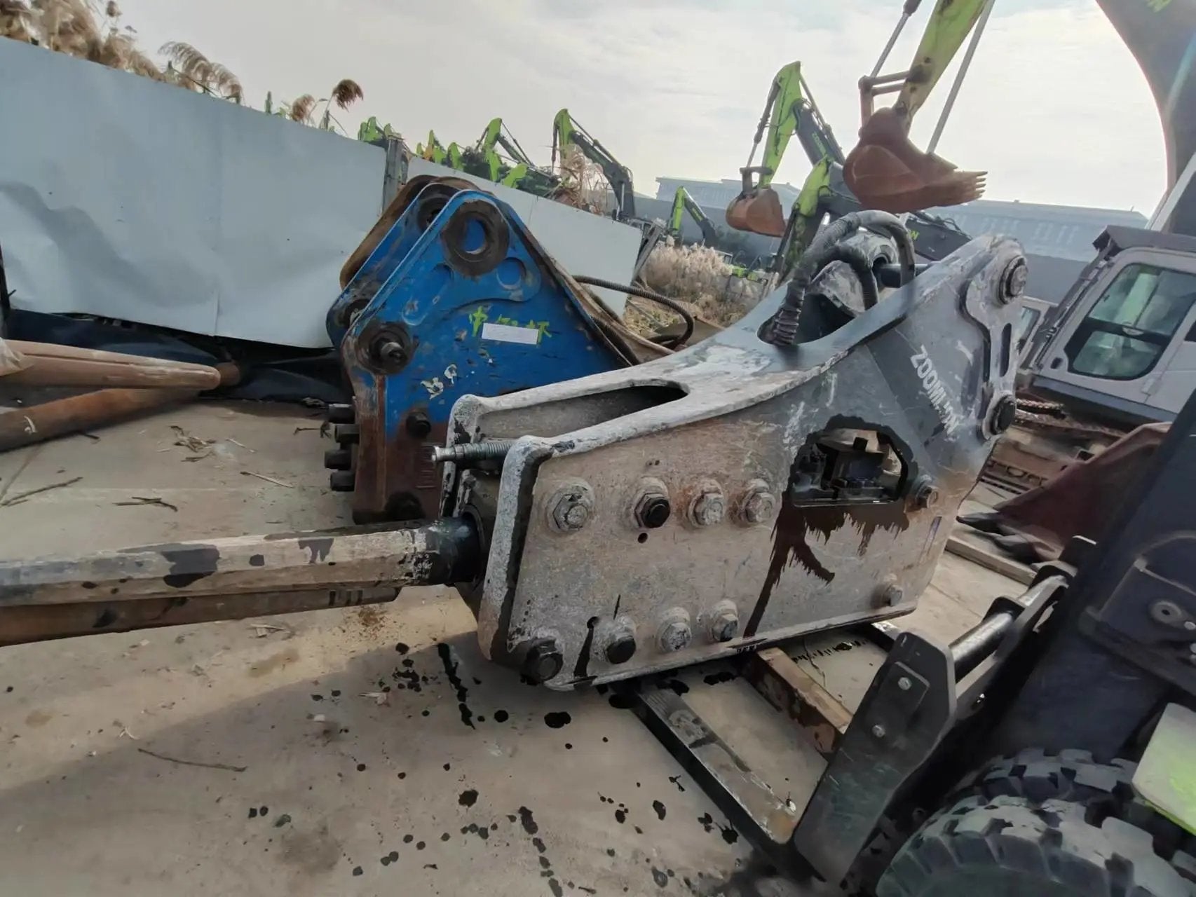 ZE550EK‑10‑1224 | 2021 | 3,429 h | Weinan — AIDI 200 hydraulic breaker