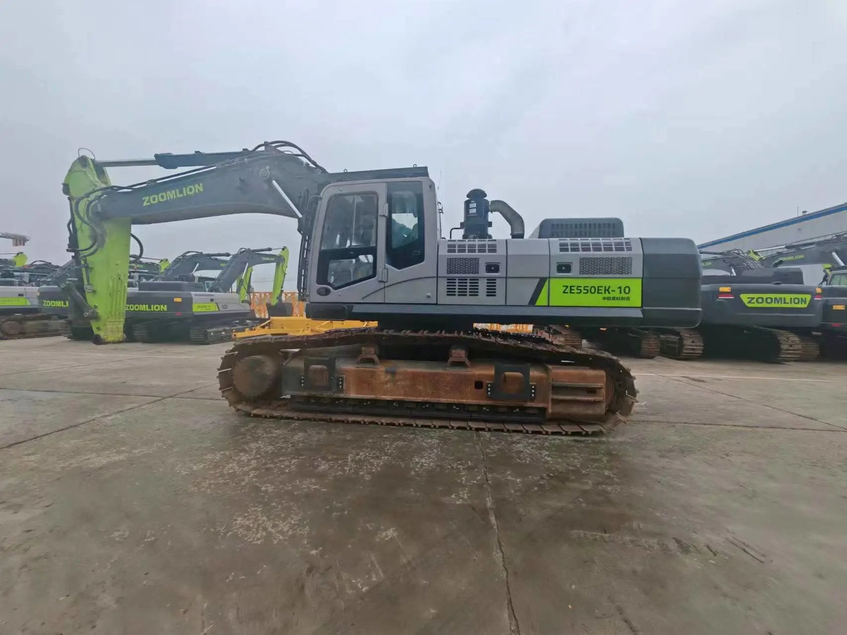 ZE550EK‑10‑1095 | 2021 | 3,908 h | Weinan — Beilit 200 hydraulic breaker