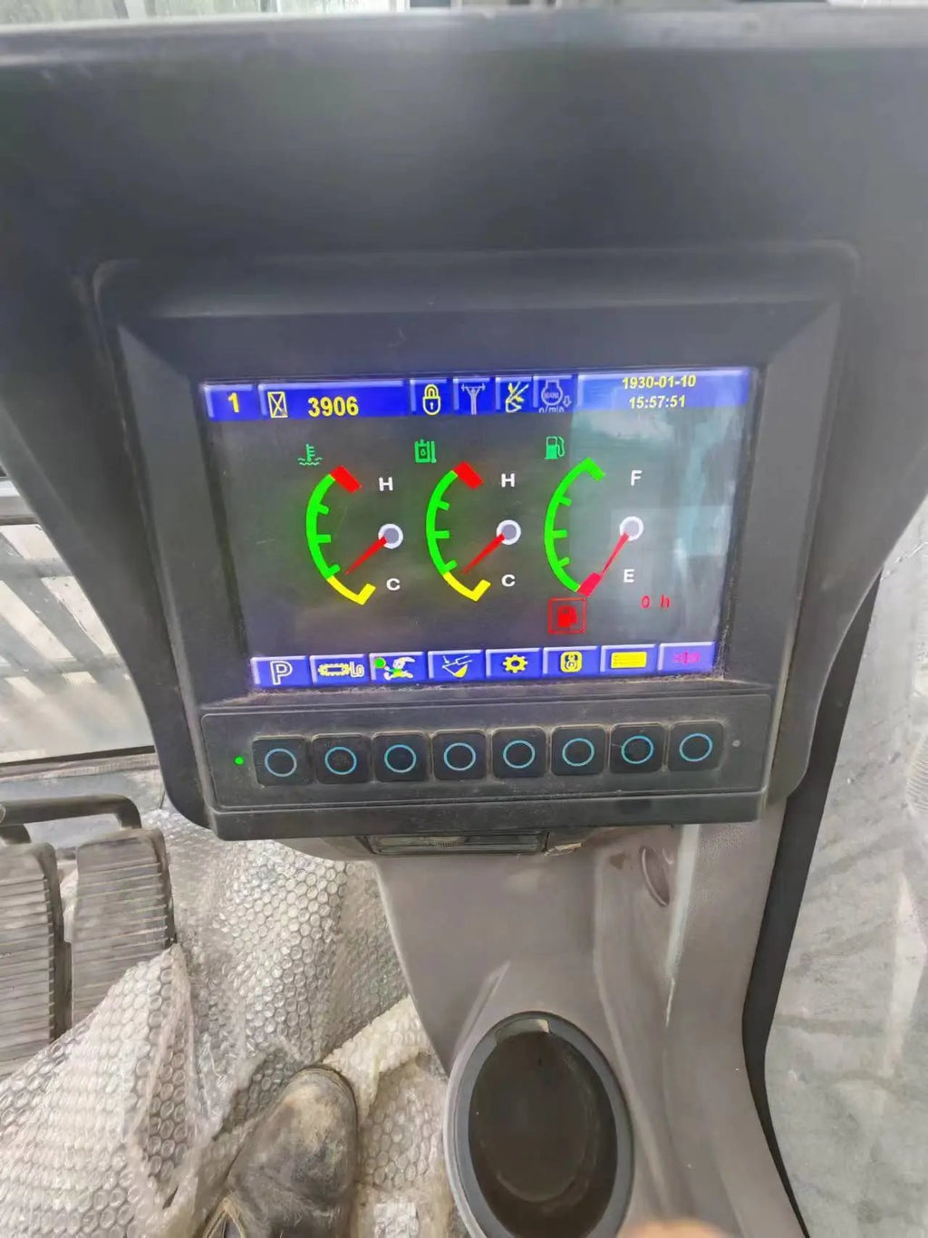 ZE550EK‑10‑1095 | 2021 | 3,908 h | Weinan — Beilit 200 hydraulic breaker
