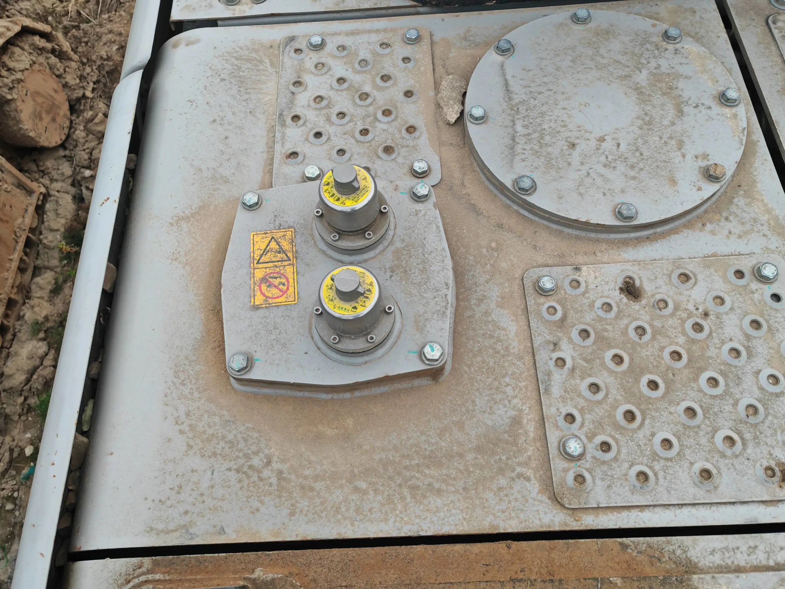 ZE550EK‑10‑1289 | Manufactured: March 2022 | 2,897 hours | Located: Weinan, Shaanxi, China | Bucket included