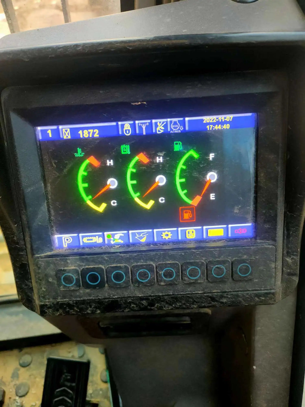 ZE550EK-10-1119 | Built 2021 | 2,228 hrs | Parked in Huizhou, Guangdong — Fitted with bucket assembly