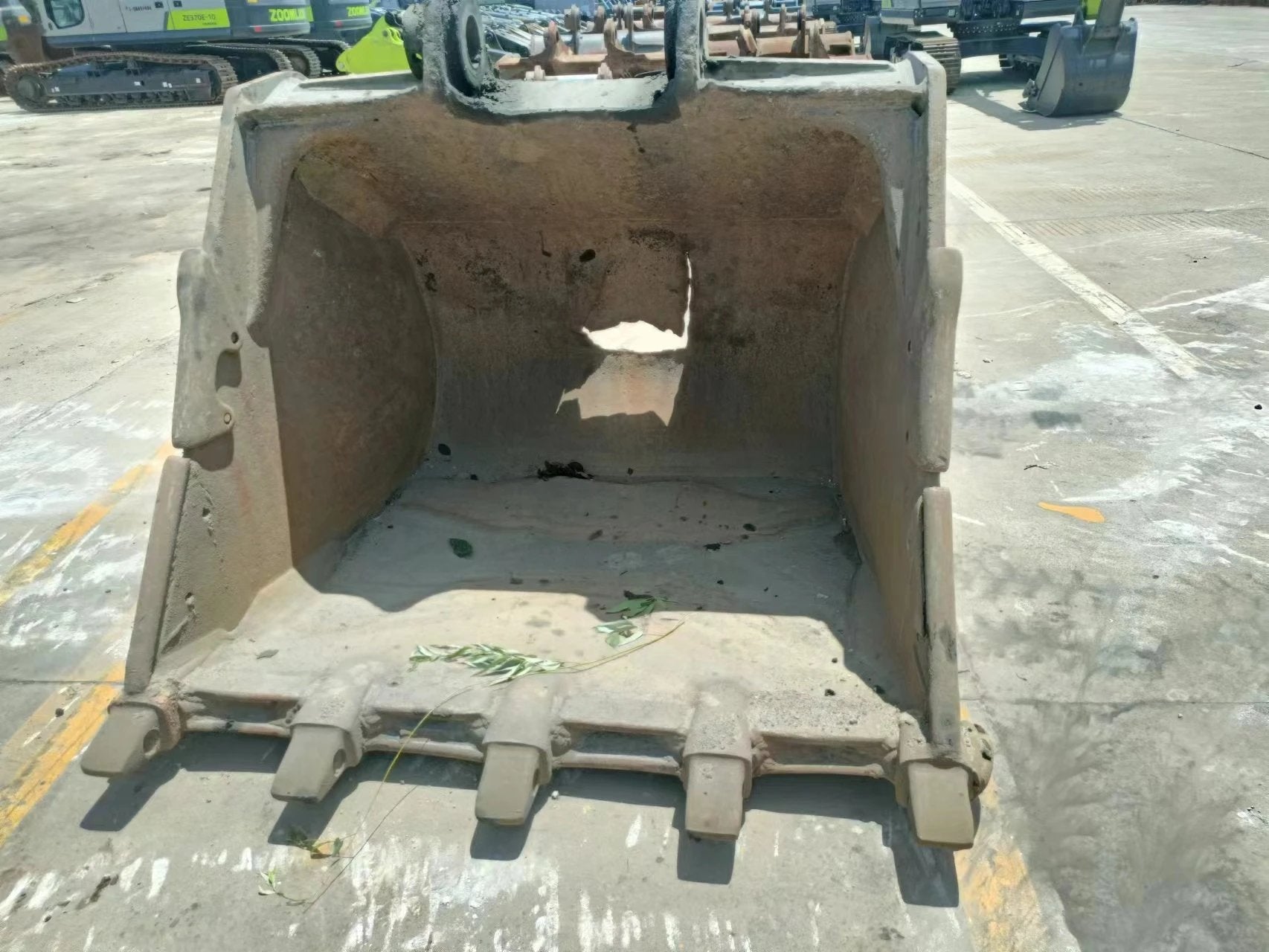 ZE550EK‑10‑5071 | 2022 | 2,970 h | Weinan — Standard digging bucket