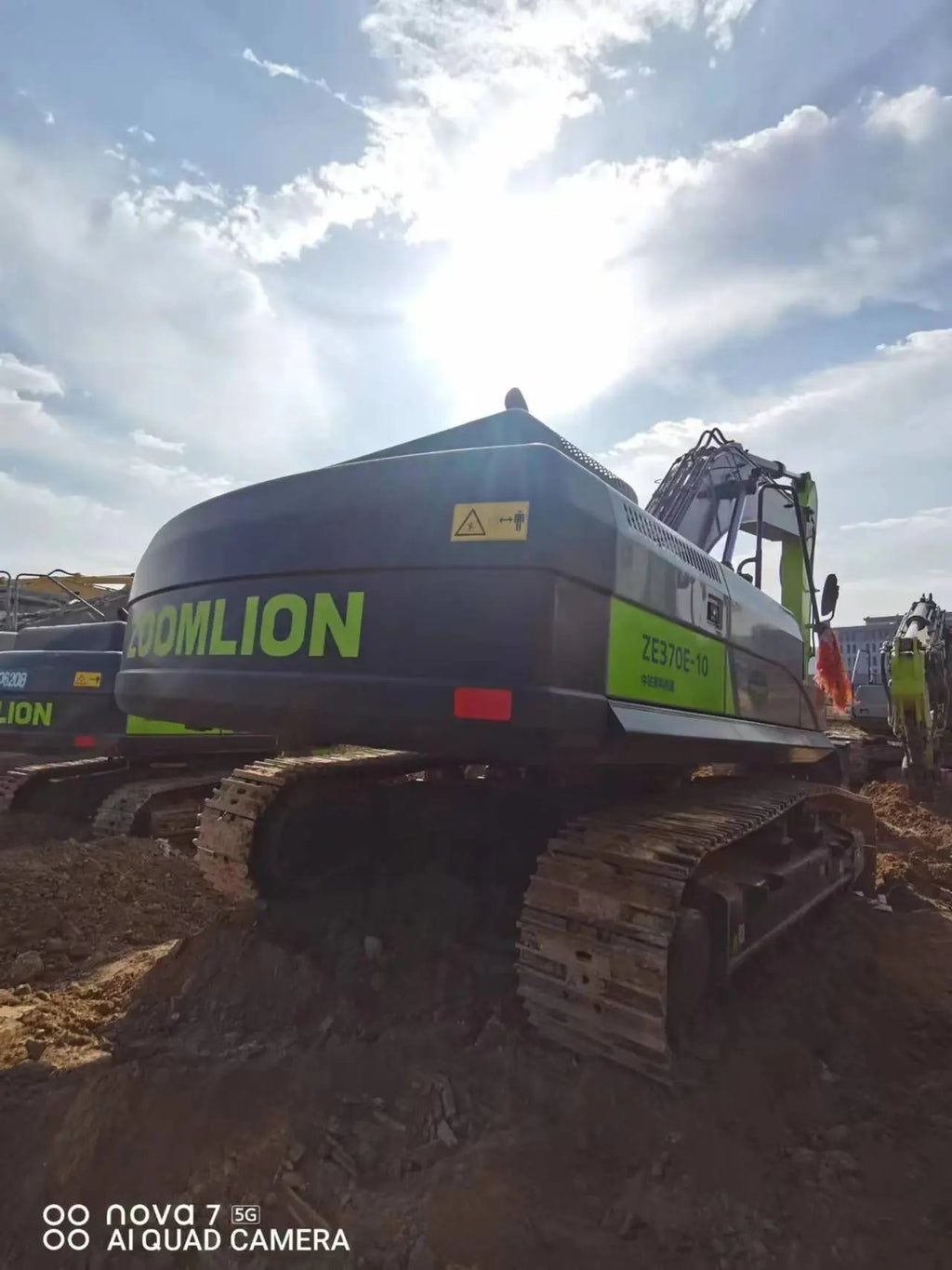 ZE550EK‑10‑1039 | 2020 | 4,991 h | Weinan — Aidi 200 breaker
