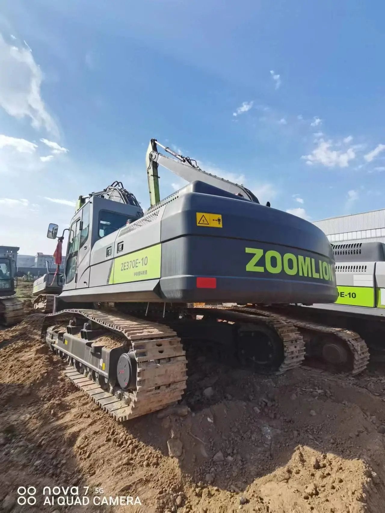 ZE550EK‑10‑1039 | 2020 | 4,991 h | Weinan — Aidi 200 breaker