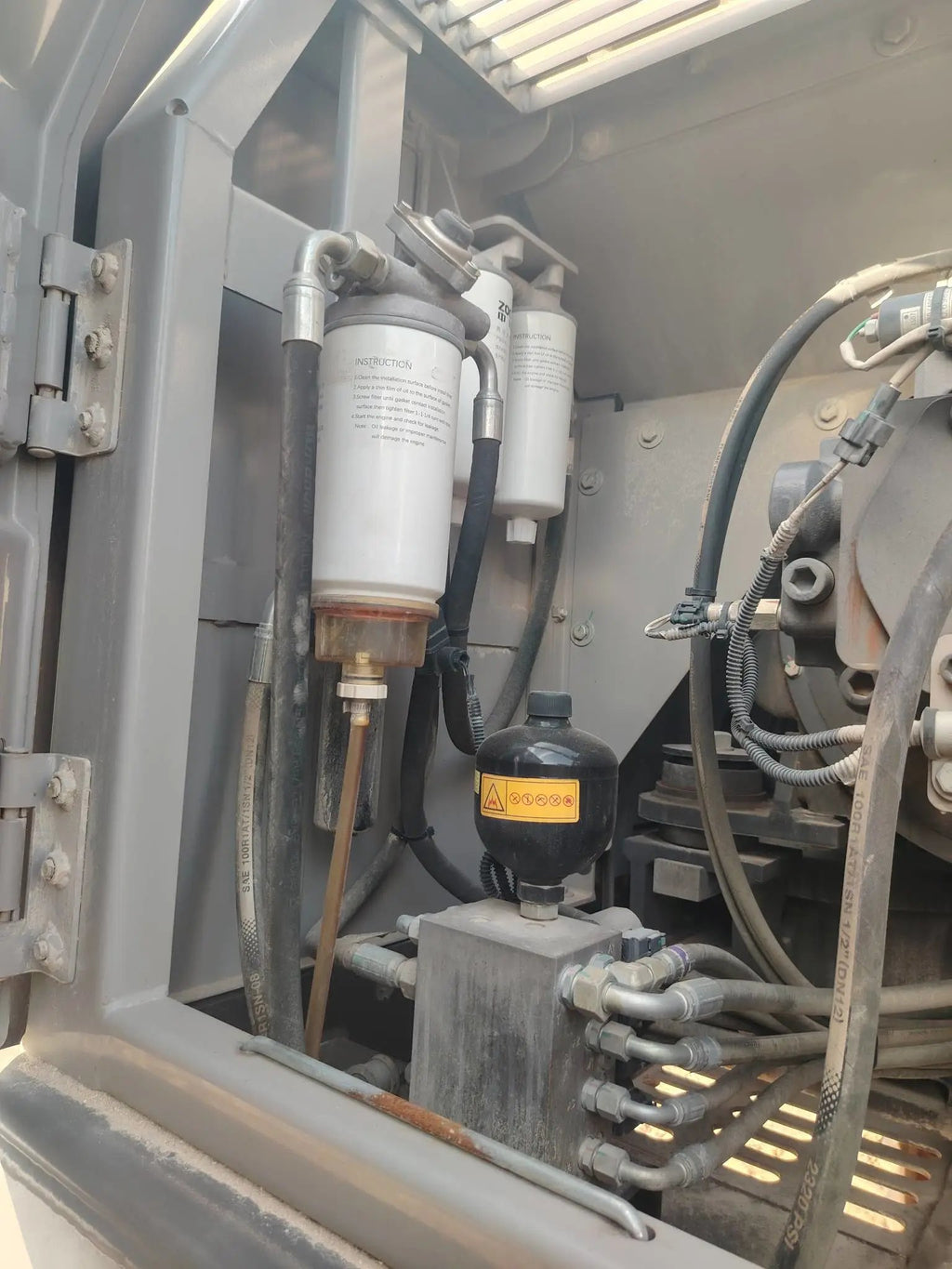 ZE550EK‑10‑1275 | 2022 | 1,253 h | Weinan Park — No bucket assembly