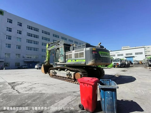 ZE500GK‑3030 | 2023 | 705 h | Urumqi — Standard digging bucket