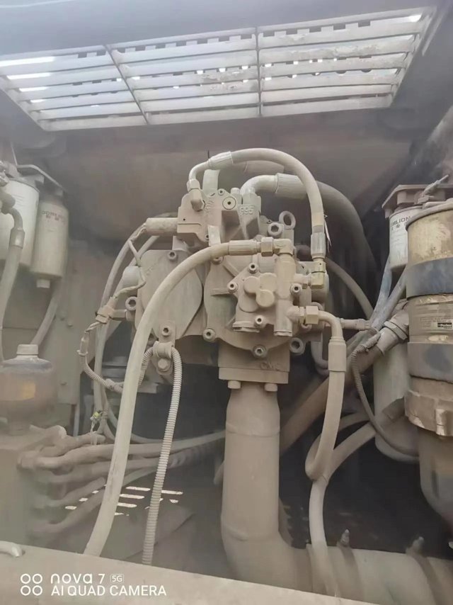 ZE550EK‑10‑1270 | 2021 | 752 h | Weinan Park — DEK200 hydraulic breaker