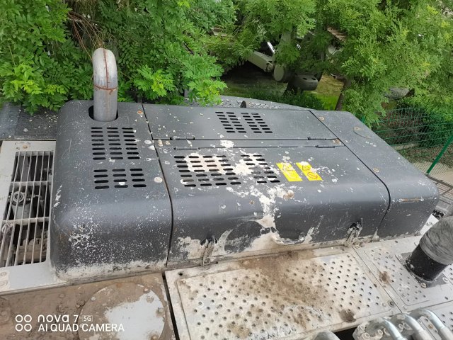 ZE550EK‑10‑1020 | 2020 | 9,464 h | Weinan — Belit 200 breaker + bucket