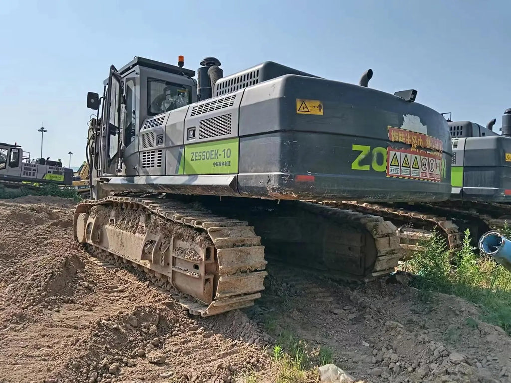 ZE550EK-10-1163 | Built Aug 2021 | 5,685 hrs | Parked in Weinan — No bucket assembly