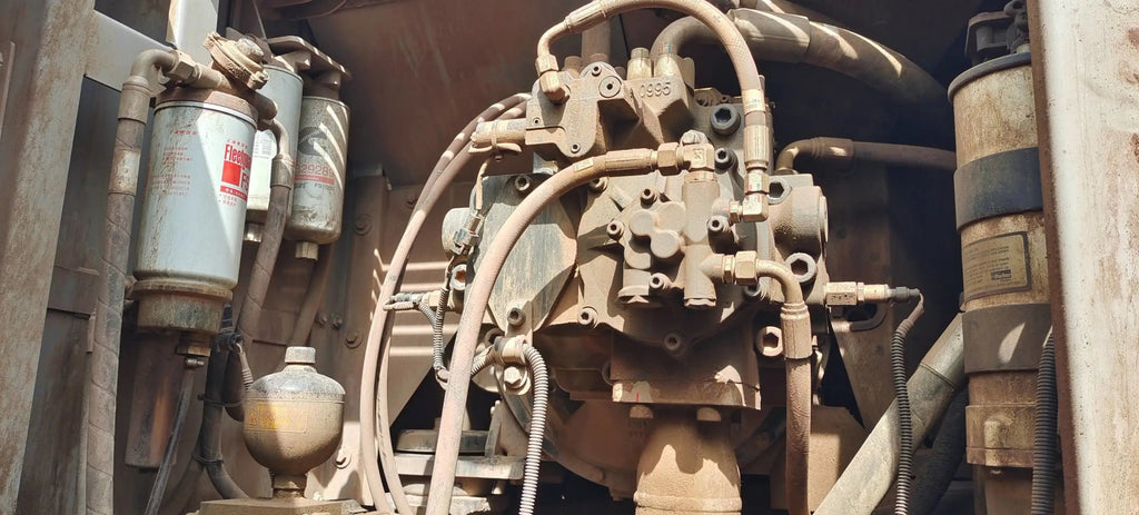 Zoomlion ZE550EK‑10‑1045 — 2020 | 3,984 hrs | Parked in Weinan | Includes Aidi 200 hydraulic breaker + bucket