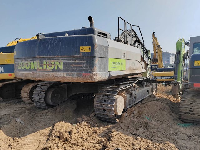 ZE550EK‑10‑1027 | 2020‑12 | 4,092 h | Weinan (yard) — No bucket assembly