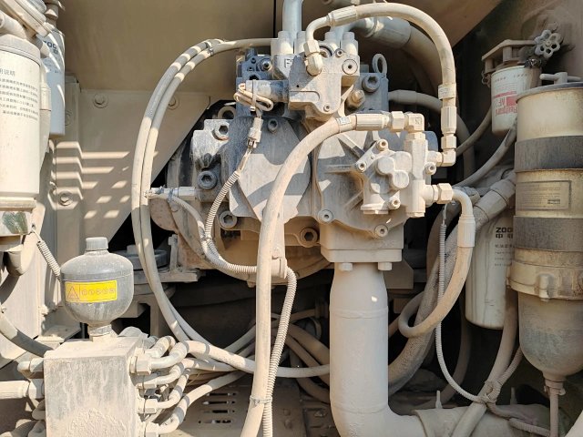 ZE550EK‑10‑1027 | 2020‑12 | 4,092 h | Weinan (yard) — No bucket assembly