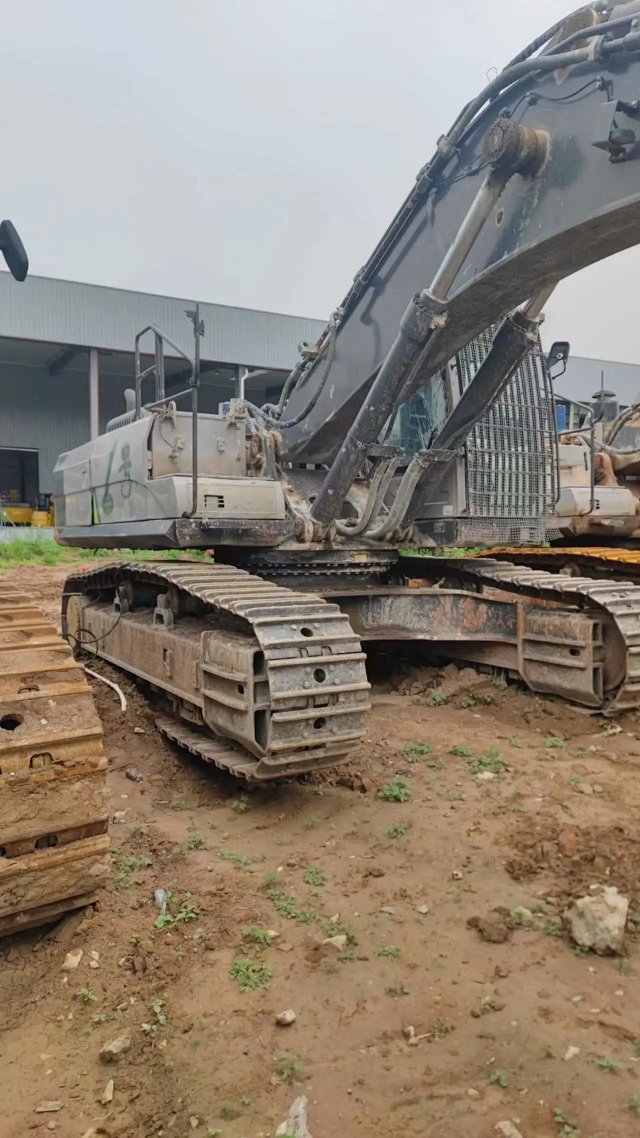 ZE550EK‑10‑1096 | Feb 2021 | 4,470 h | Weinan — Aidi 200 hydraulic breaker