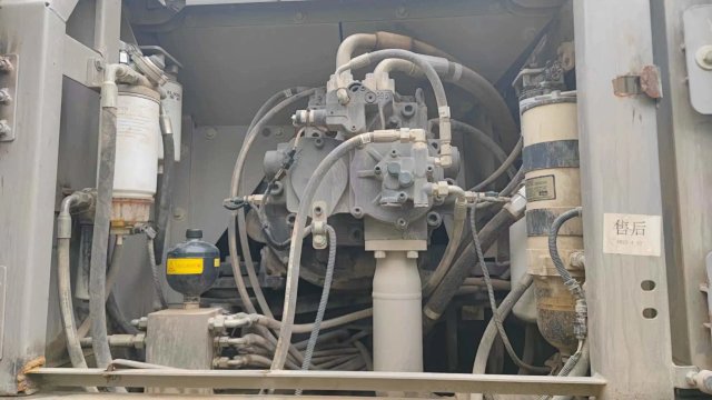 ZE550EK‑10‑1096 | Feb 2021 | 4,470 h | Weinan — Aidi 200 hydraulic breaker