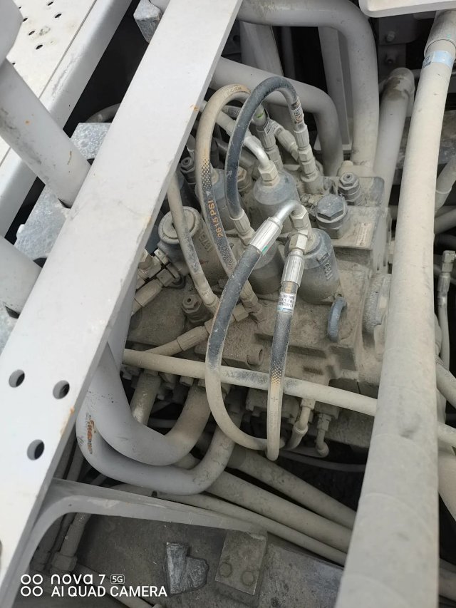 ZE550EK-10-1120 | Built Mar 2021 | 3,128 hrs | Parked in Weinan — Fitted with bucket assembly