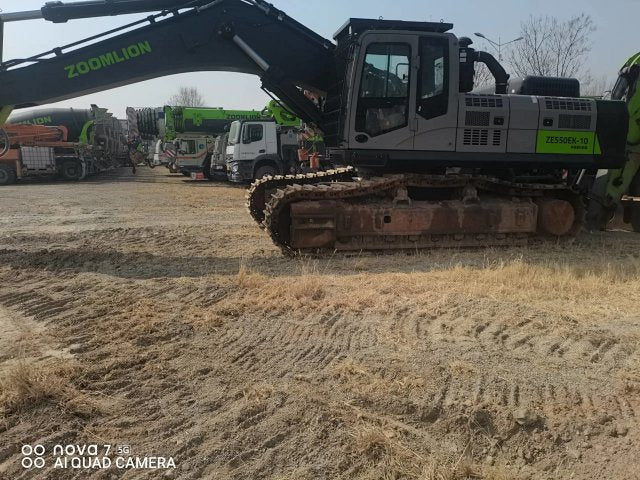 ZE550EK-10-1114 | Built Mar 2021 | 659 hrs | Parked Baoding, Hebei — No bucket assembly
