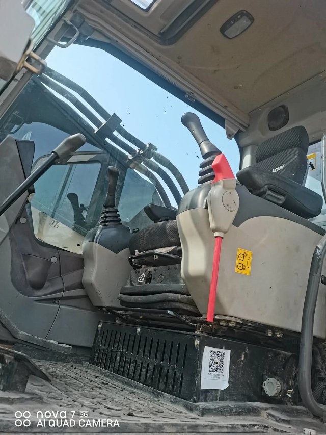 ZE550EK-10-1114 | Built Mar 2021 | 659 hrs | Parked Baoding, Hebei — No bucket assembly