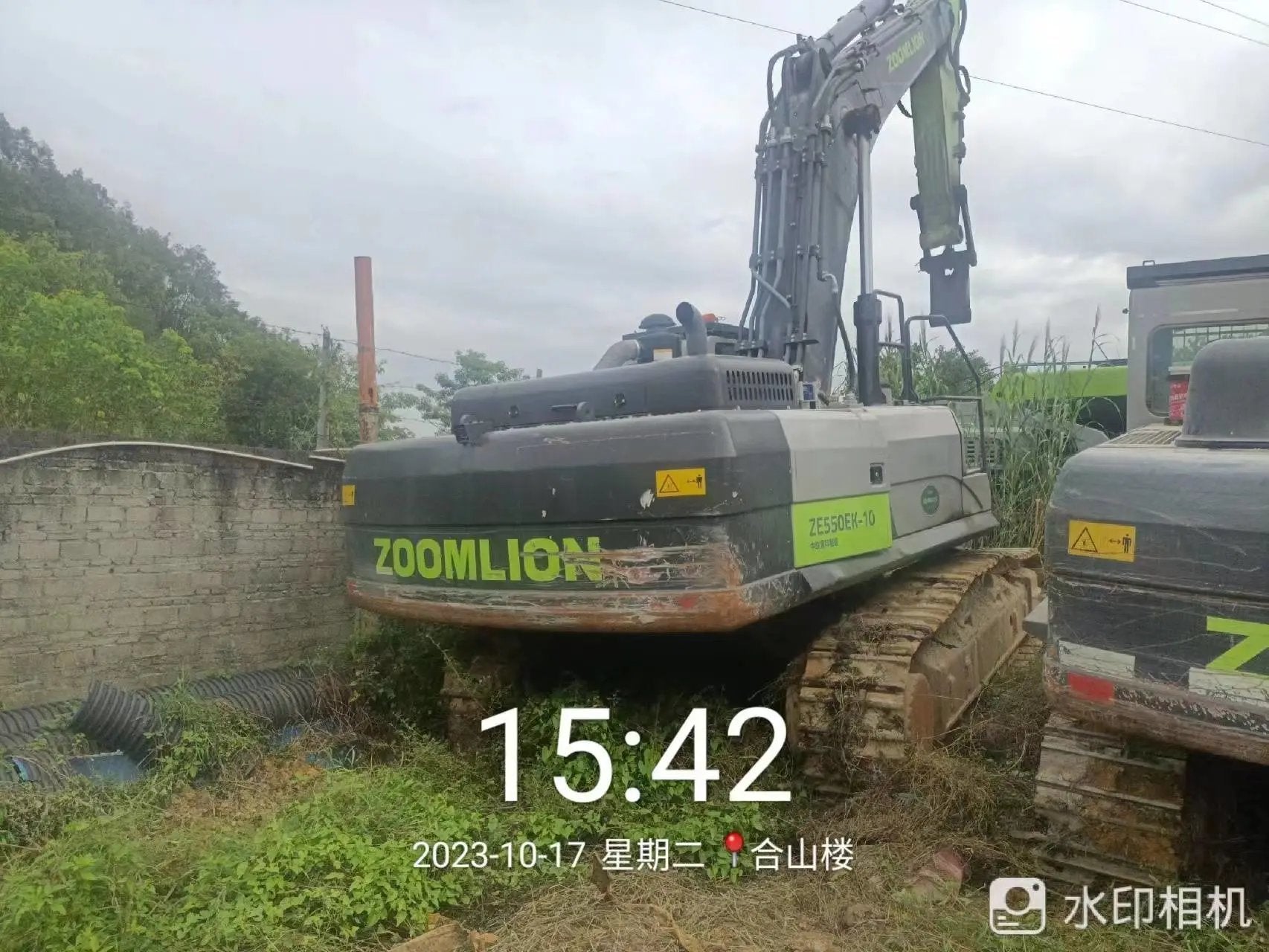 ZE550EK-10-1238 | 2021 (Sep) | 3,401 h | Huizhou, Guangdong — No bucket assembly