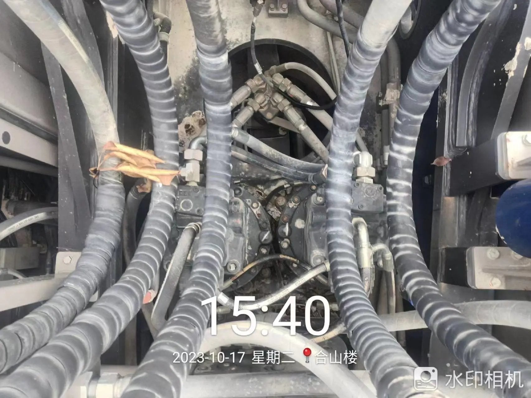 ZE550EK-10-1238 | 2021 (Sep) | 3,401 h | Huizhou, Guangdong — No bucket assembly